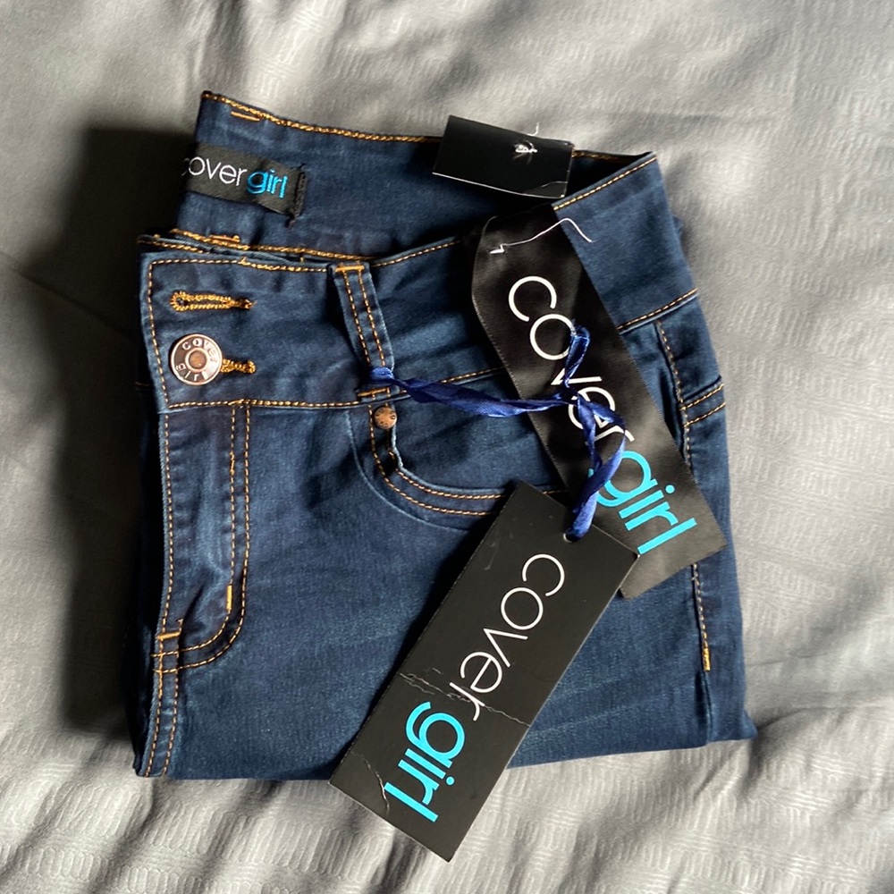 Lightweight jeans